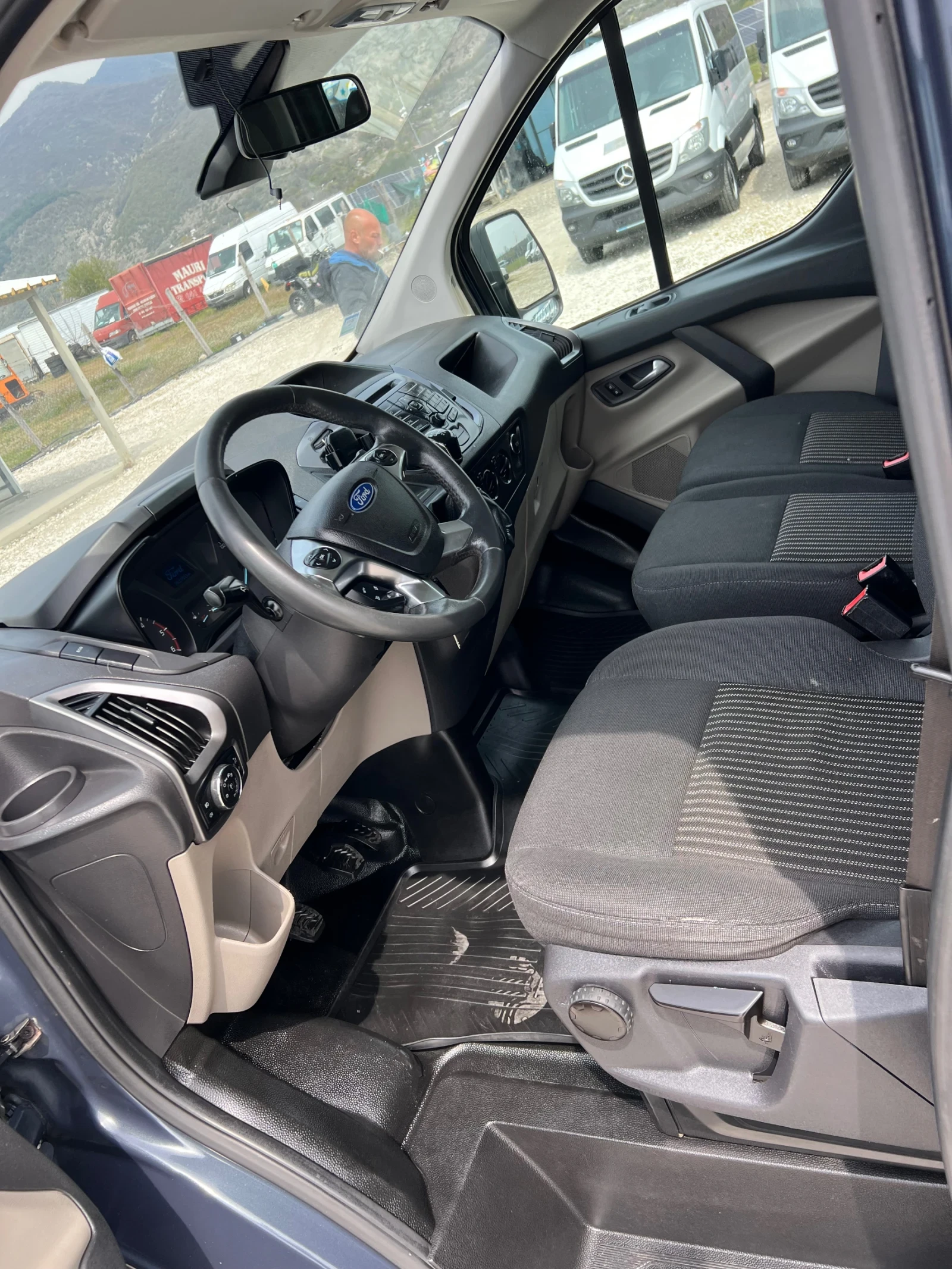 Ford Transit Custom 6 ����� | Mobile.bg � ����������� 14