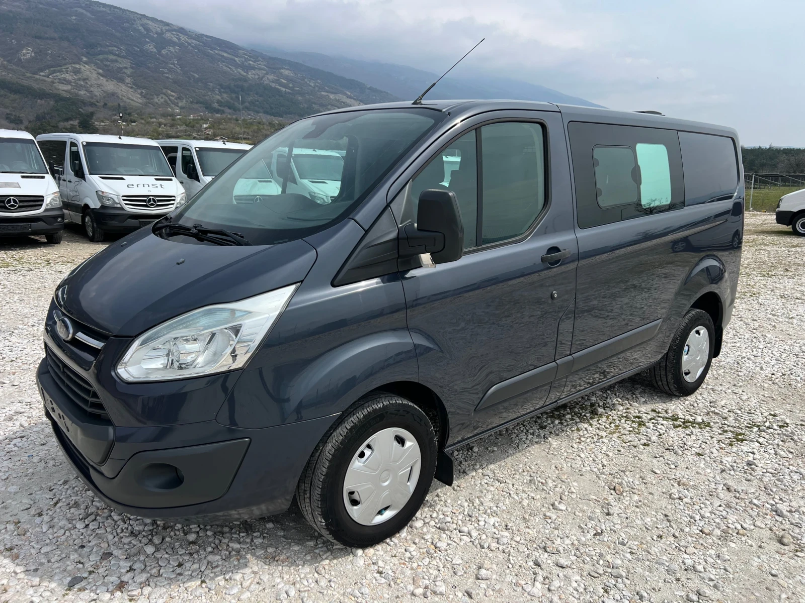 Ford Transit Custom 6 места