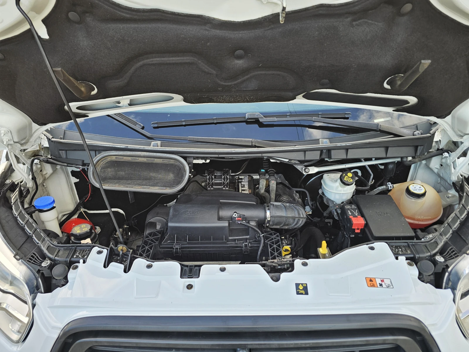 Ford Transit 2.2 TDCI, снимка 17 - Бусове и автобуси - 54313318