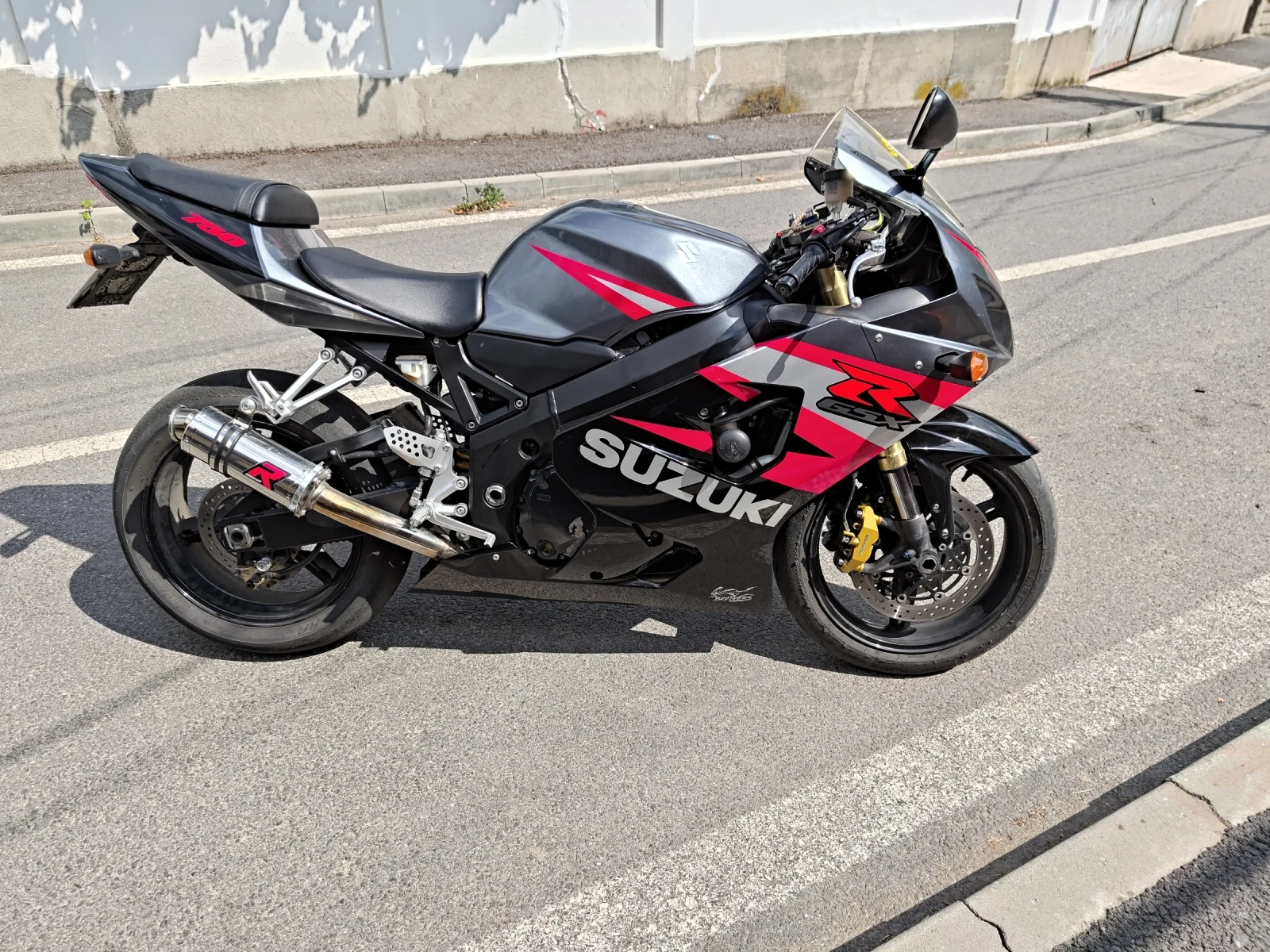 Suzuki Gsxr 750 k4 - изображение 2