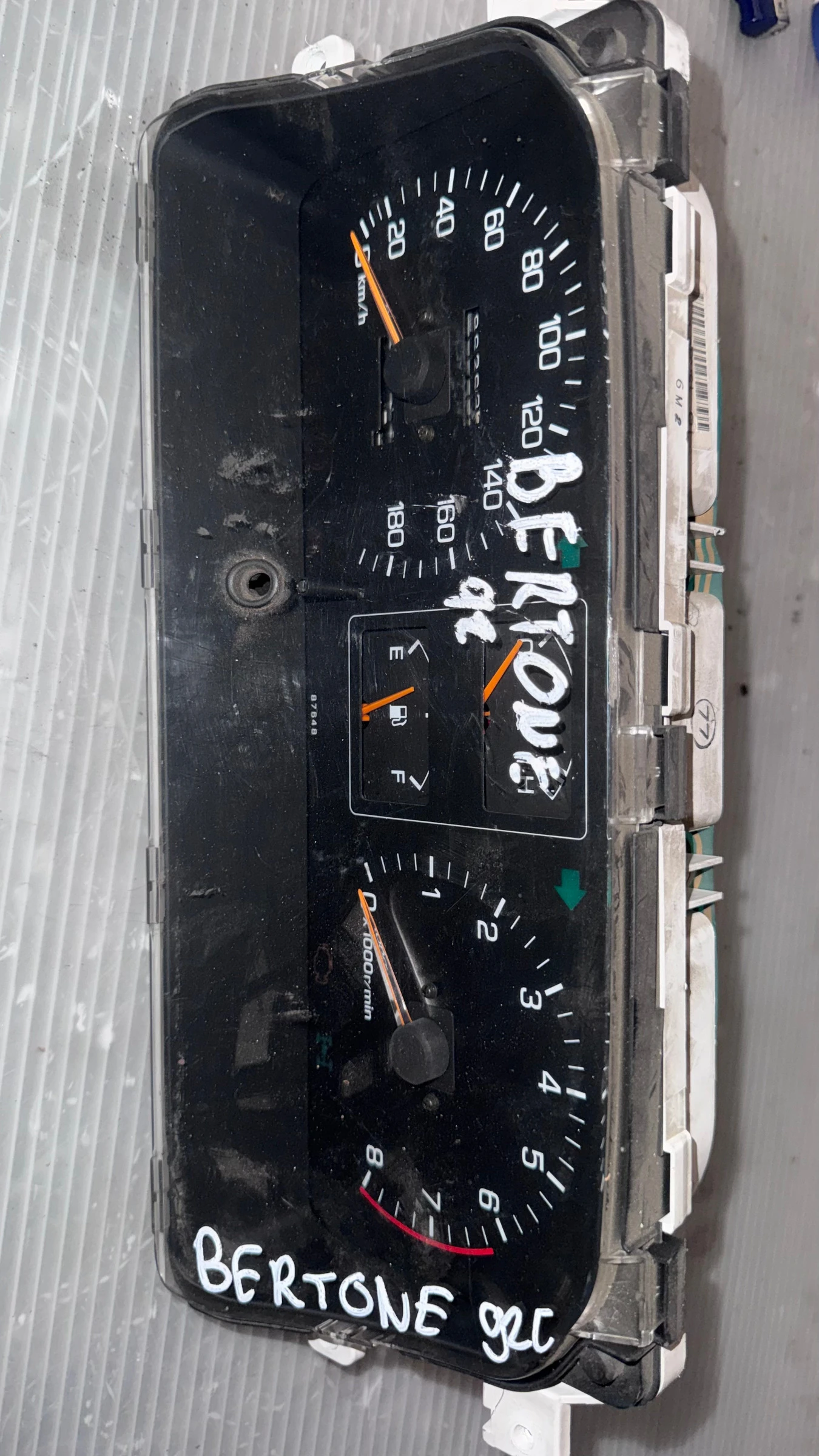   Bertone  Freeclimber - 83010-87E18 / 157340-0451 | Mobile.bg   1