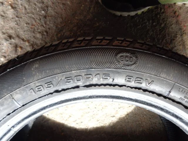 Гуми Летни 195/50R15, снимка 6 - Гуми и джанти - 14136430