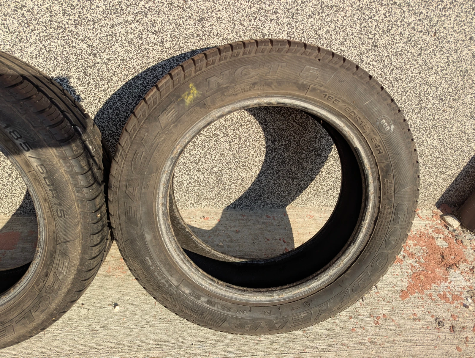 Гуми Летни 185/60R15, снимка 5 - Гуми и джанти - 55582727