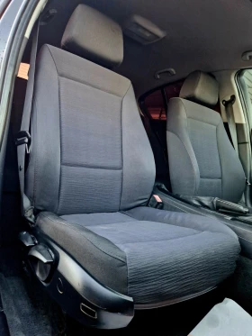 BMW 118 Регистриран / Автомат / Лизинг / Бартер / Facelif , снимка 15