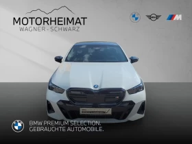 BMW i5 M60 xDrive M Sport Pro 360 DA Pro AIR HUD B/W PANO, снимка 2