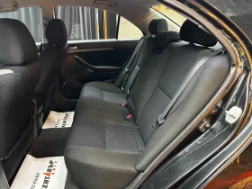 Toyota Avensis 1.8i 129 к.с. , снимка 7