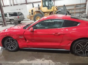 Ford Mustang 5.0L V-8 DI, DOHC, VVT, 450HP Rear Wheel Drive, снимка 6