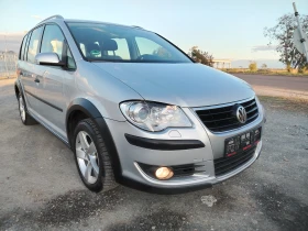 VW Touran TDI CROSS / АВТОМАТИК / 6+ 1 МЕСТА / НАВИГАЦИЯ - 10499 лв. / 5368.05 € - 28534981 3