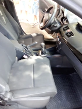 Renault Megane 1.5 dci - 5100 € / 9974.73 лв. - 66136488 9