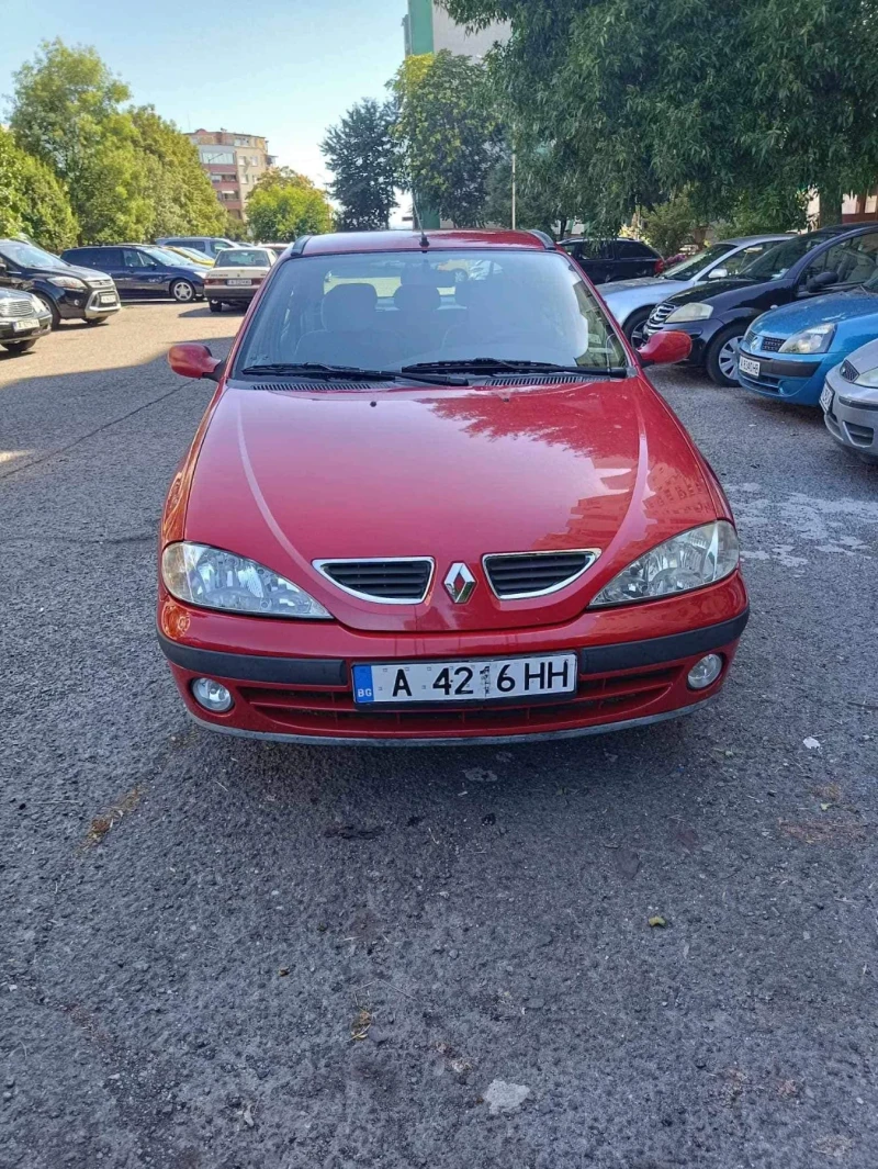 Renault Megane, снимка 4 - Автомобили и джипове - 48131210