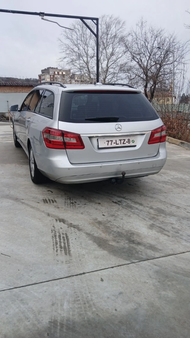 Mercedes-Benz E 200 200cdi, снимка 5 - Автомобили и джипове - 49511250