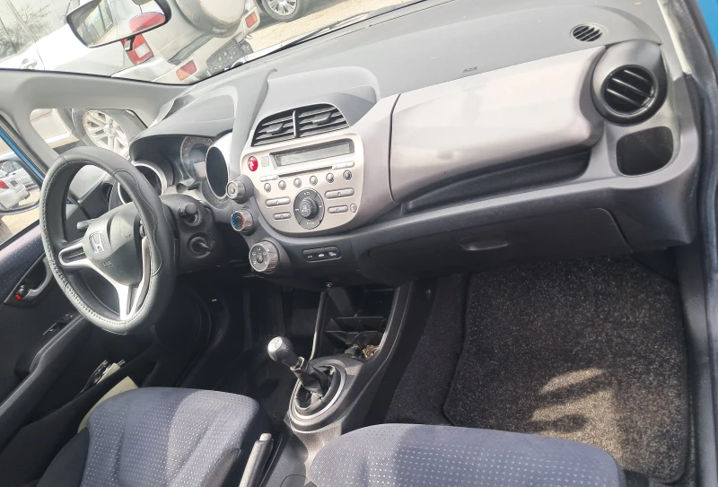 Honda Jazz, снимка 9 - Автомобили и джипове - 49488098