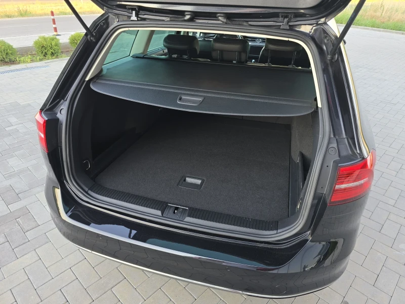 VW Passat 2.0TDi/AVTOMAT/DIGITAL/DISTRONIK/HIGH-LINE, снимка 10 - Автомобили и джипове - 50895988