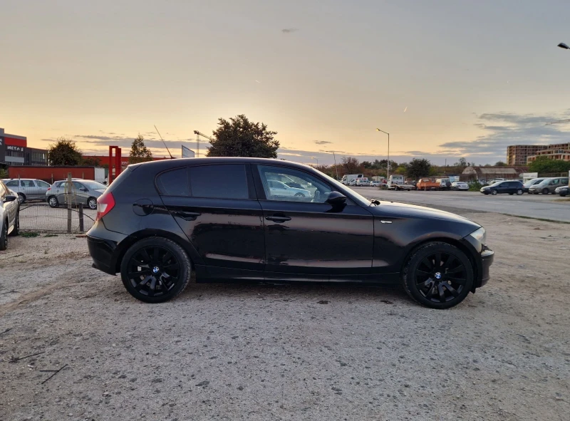 BMW 118 Регистриран / Автомат / Лизинг / Бартер / Facelif , снимка 6 - Автомобили и джипове - 51909893