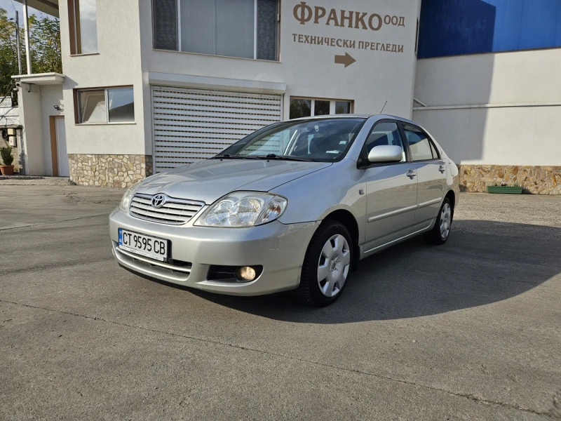 Toyota Corolla 1.4VVti седан, снимка 3 - Автомобили и джипове - 52293450