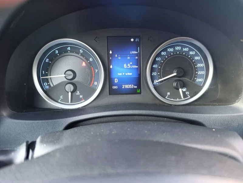 Toyota Corolla Corolla , снимка 6 - Автомобили и джипове - 53184082