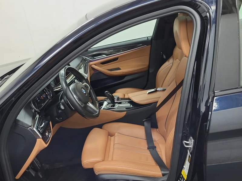 BMW 540 M PACK * * CARFAX * * АВТО КРЕДИТ * * , снимка 5 - Автомобили и джипове - 53223408