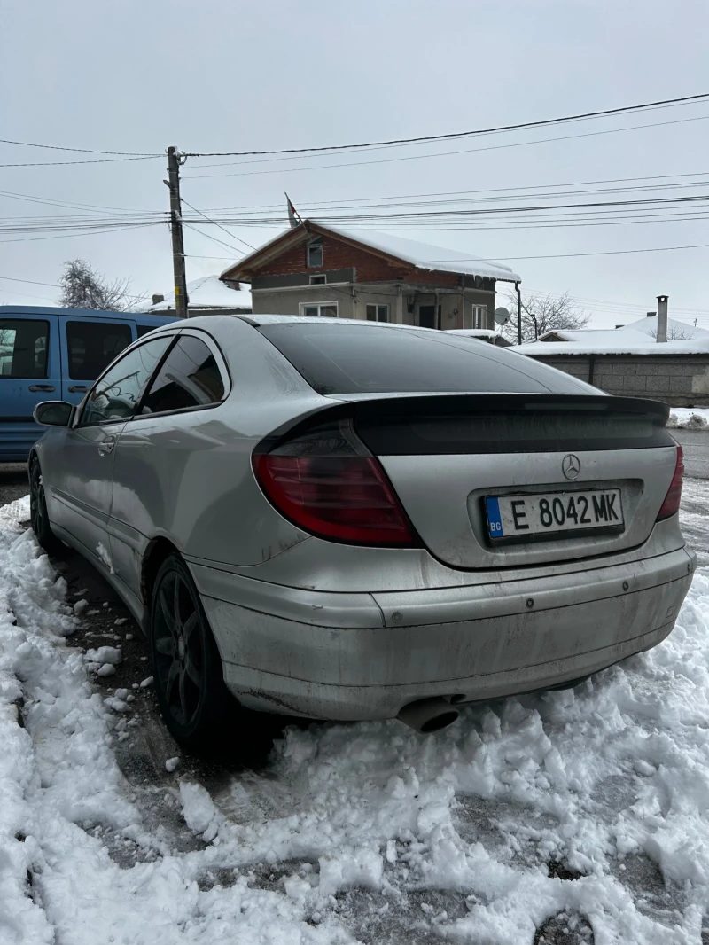 Mercedes-Benz C 230 Compressor Газ/Бензин , снимка 3 - Автомобили и джипове - 53362296