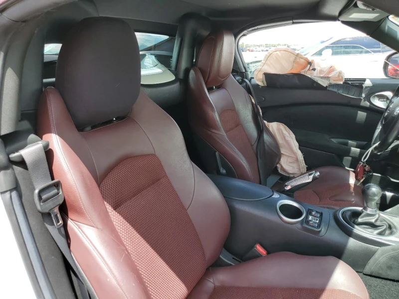 Nissan 370Z Roadster Manual Touring Sport, снимка 10 - Автомобили и джипове - 53502130