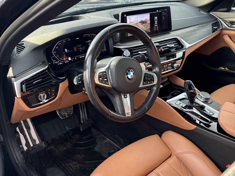 BMW 530 530I xDrive M-Pack, снимка 8 - Автомобили и джипове - 53522376