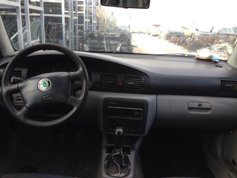 Skoda Octavia 1.8t,1.9tdi,1,6i, снимка 15 - Автомобили и джипове - 10431202