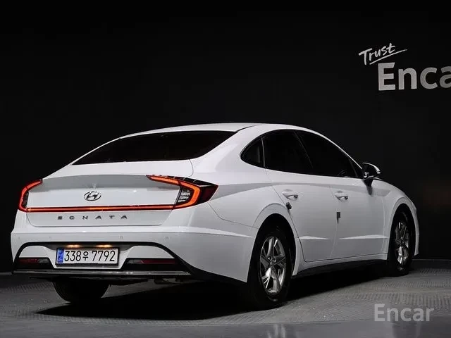 Hyundai Sonata 2.0LPi - изображение 2