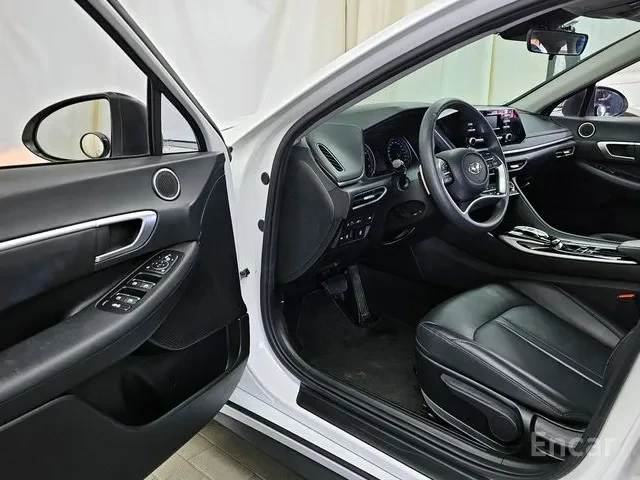 Hyundai Sonata 2.0LPi - изображение 9