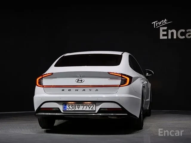 Hyundai Sonata 2.0LPi - изображение 4