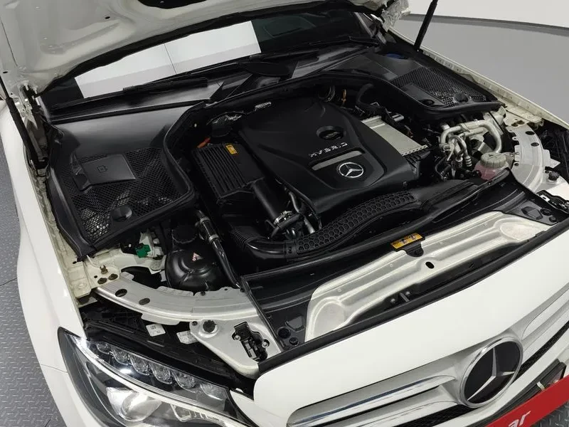Mercedes-Benz C 350 E , снимка 6 - Автомобили и джипове - 55717176
