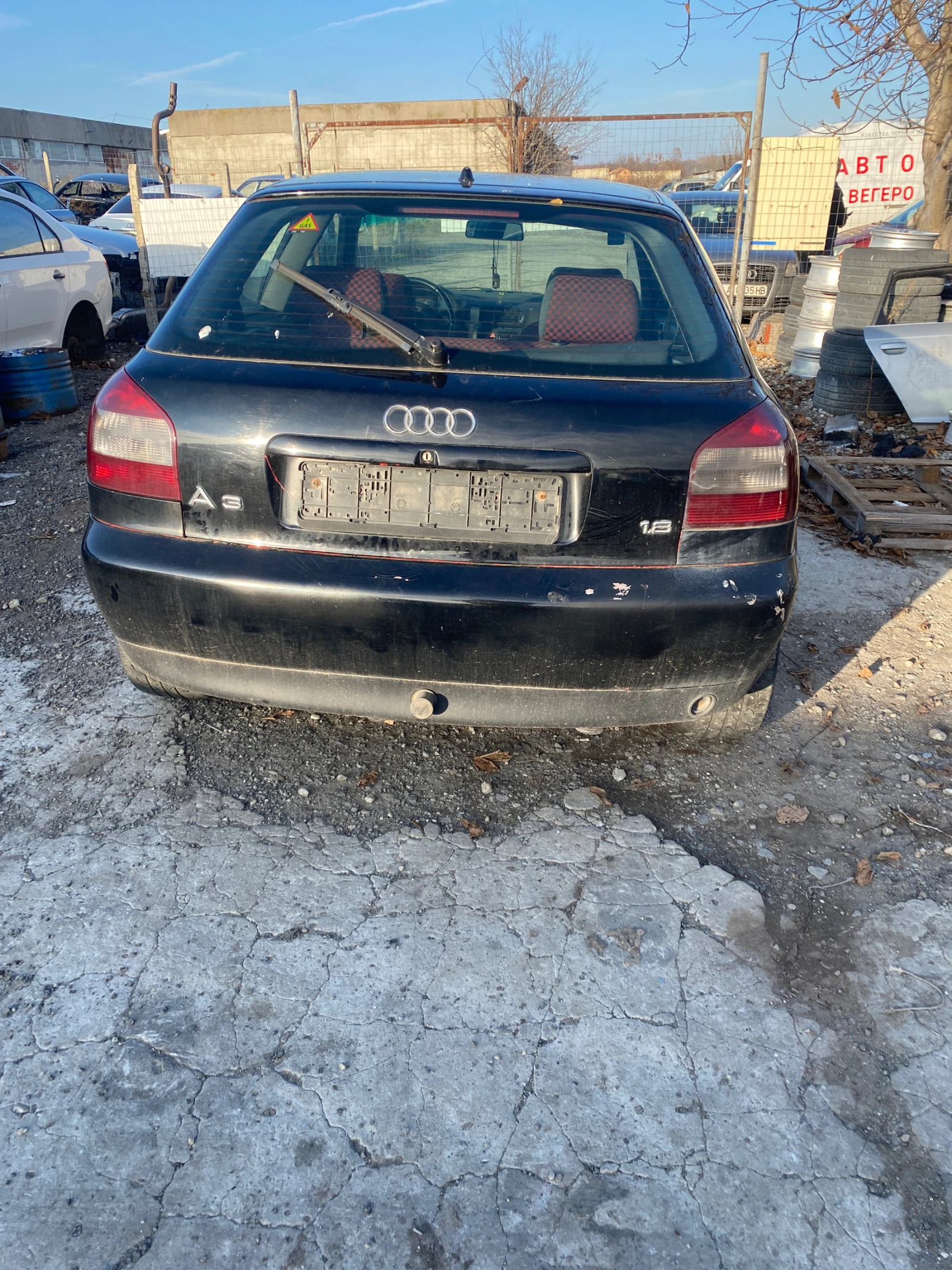 Audi A3 1.8 - изображение 4