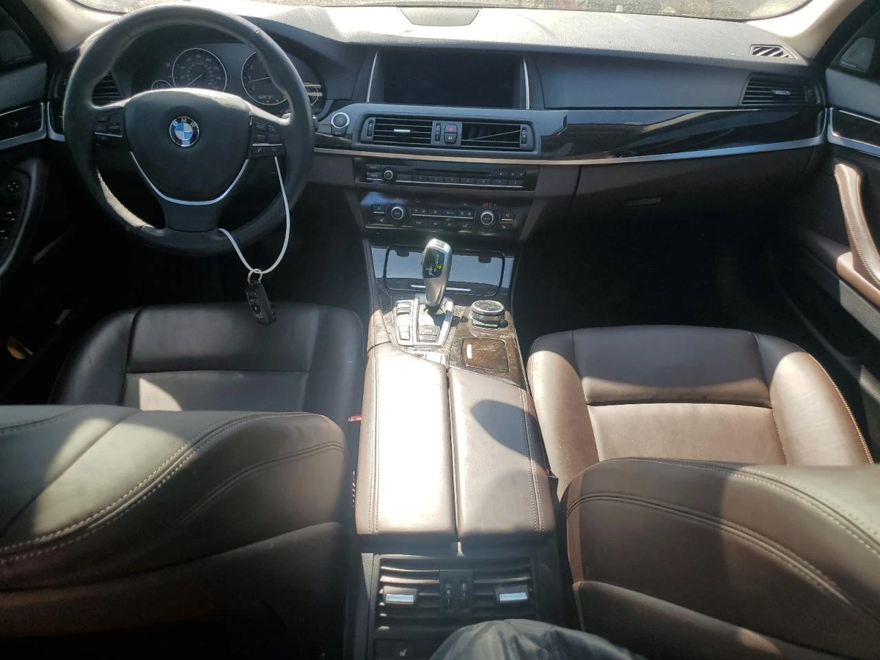 BMW 535 FACELIFT/XDRIVE/HARMAN/KARDON/КАМЕРА/AMBI LIGHT - изображение 8