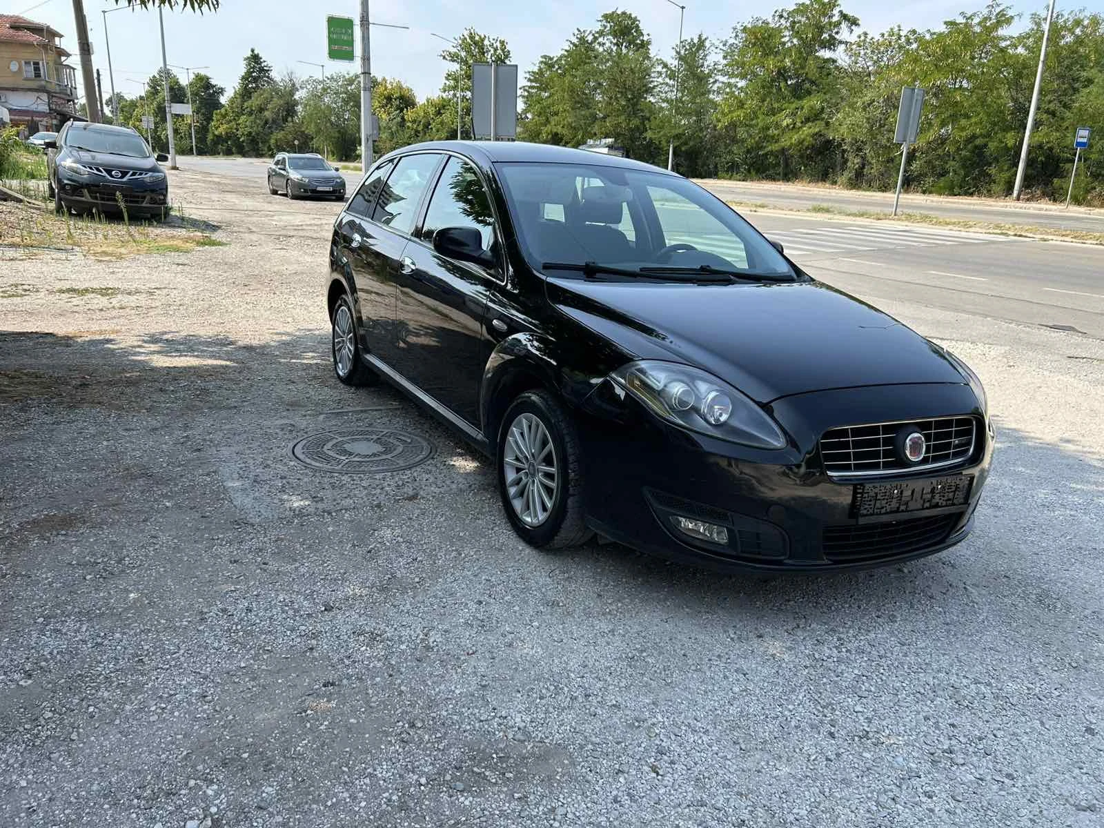 Fiat Croma 1.9 150kc NAVI - изображение 2