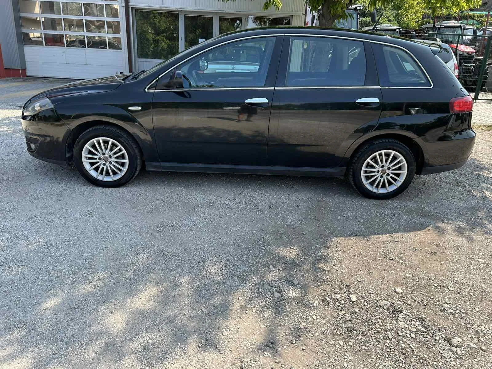 Fiat Croma 1.9 150kc NAVI - изображение 5