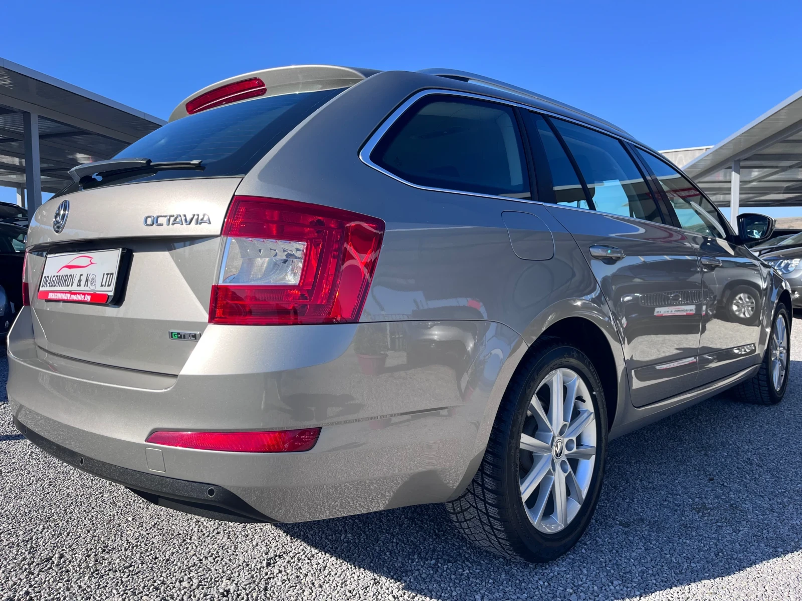 Skoda Octavia 1.4TSI G-Tec / Navi / 175.000km - изображение 6