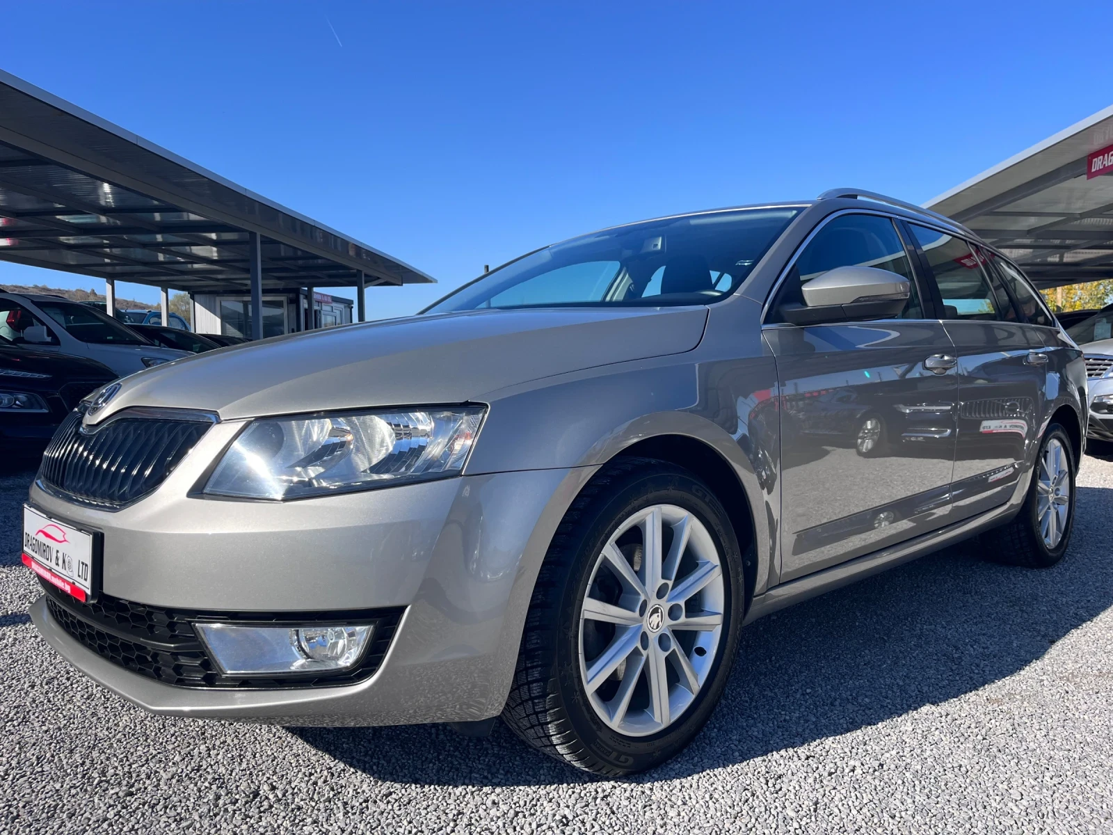 Skoda Octavia 1.4TSI G-Tec / Navi / 175.000km - изображение 4