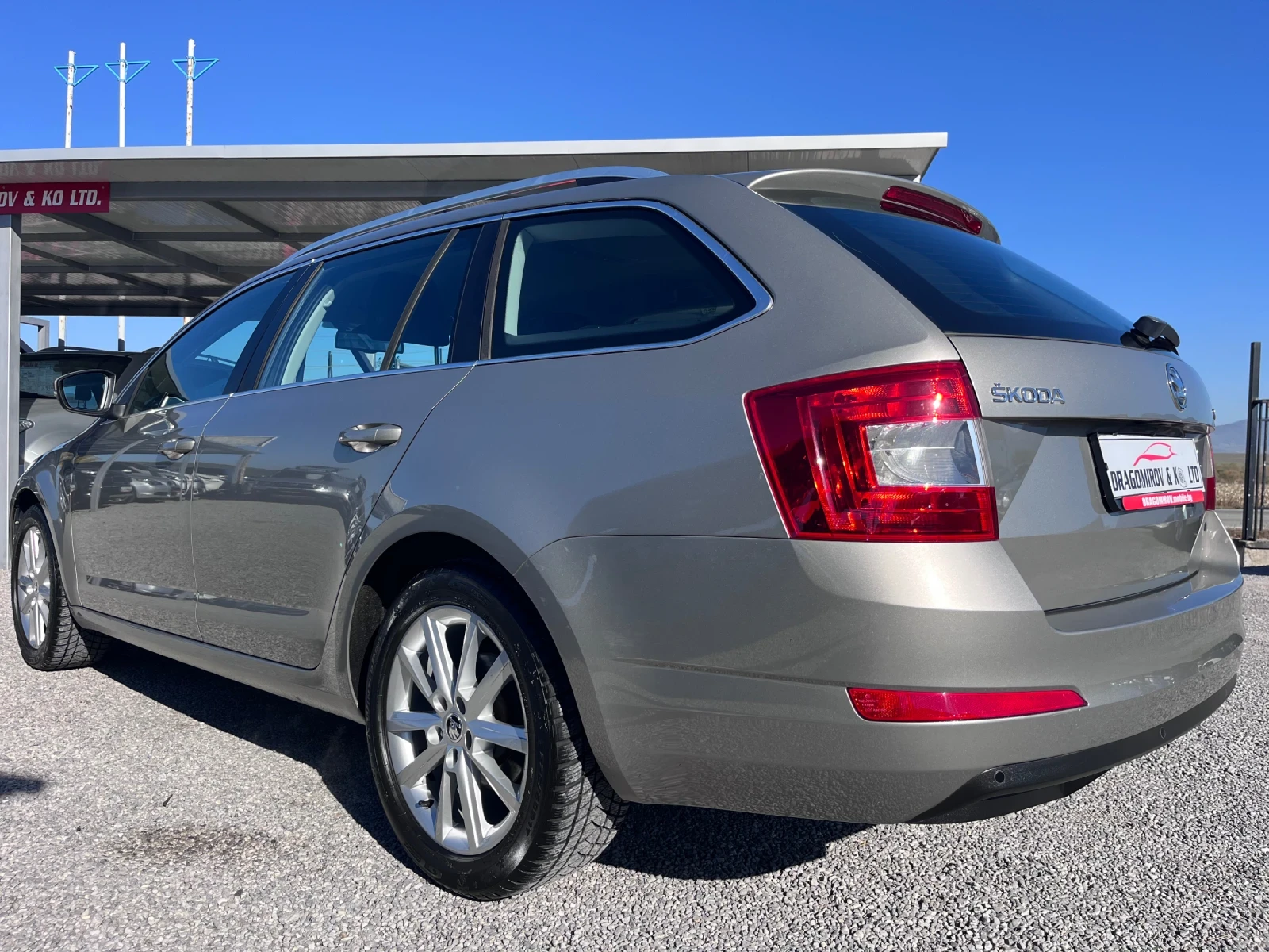 Skoda Octavia 1.4TSI G-Tec / Navi / 175.000km - изображение 5