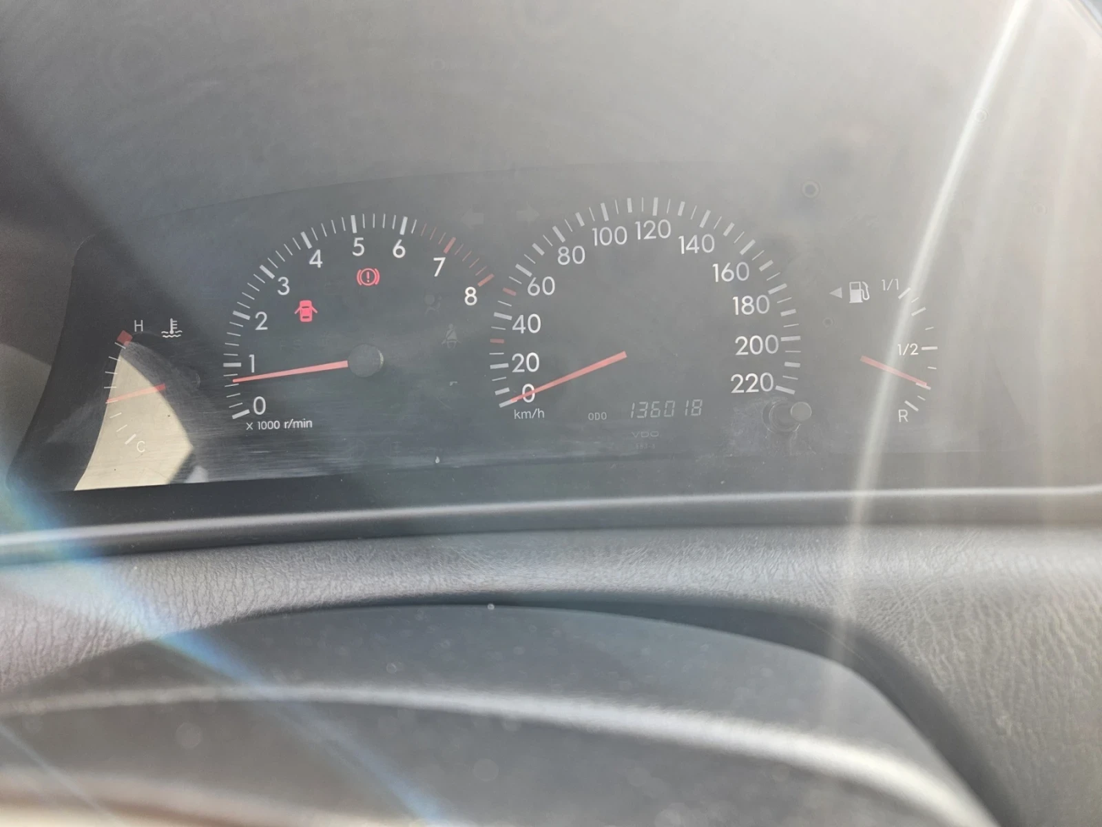 Toyota Corolla 1.4VVti седан - изображение 10