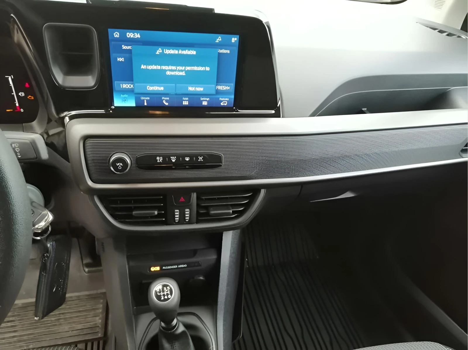 Ford Courier 1.0 EcoBoost | Mobile.bg � ����������� 9