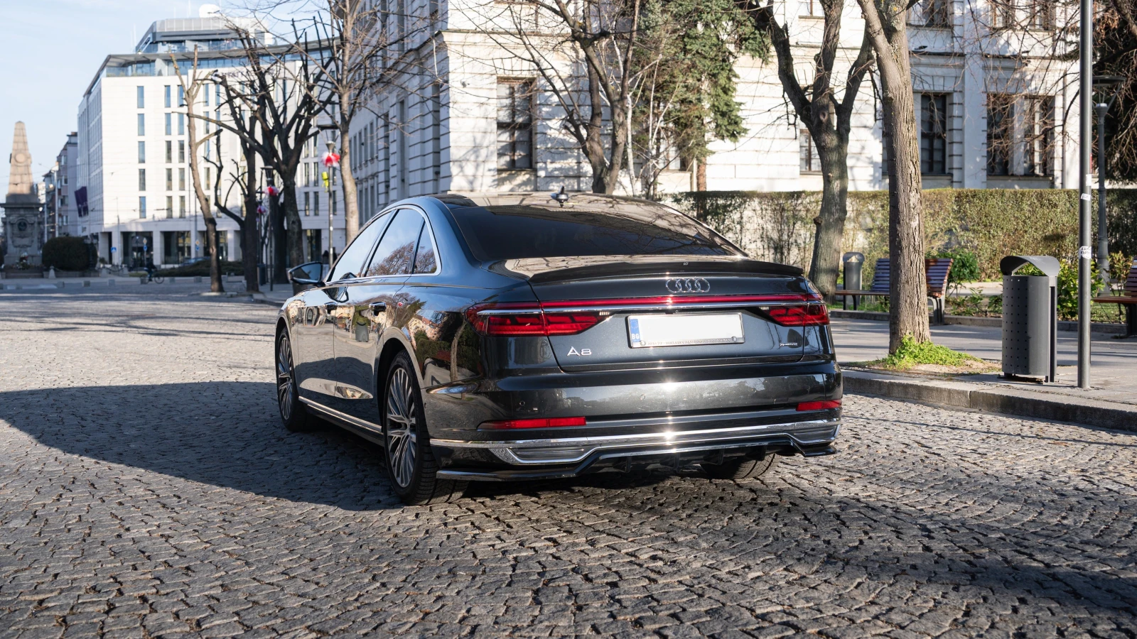 Audi A8, снимка 8 - Автомобили и джипове - 53839037