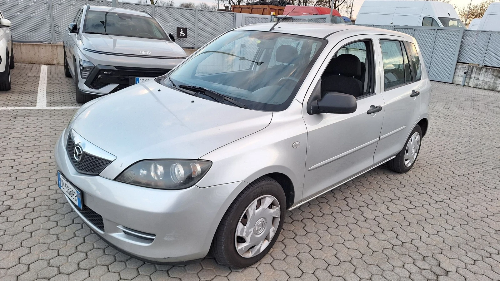 Mazda 2 1.4 diesel Nov vnos Italia , снимка 3 - Автомобили и джипове - 54127398