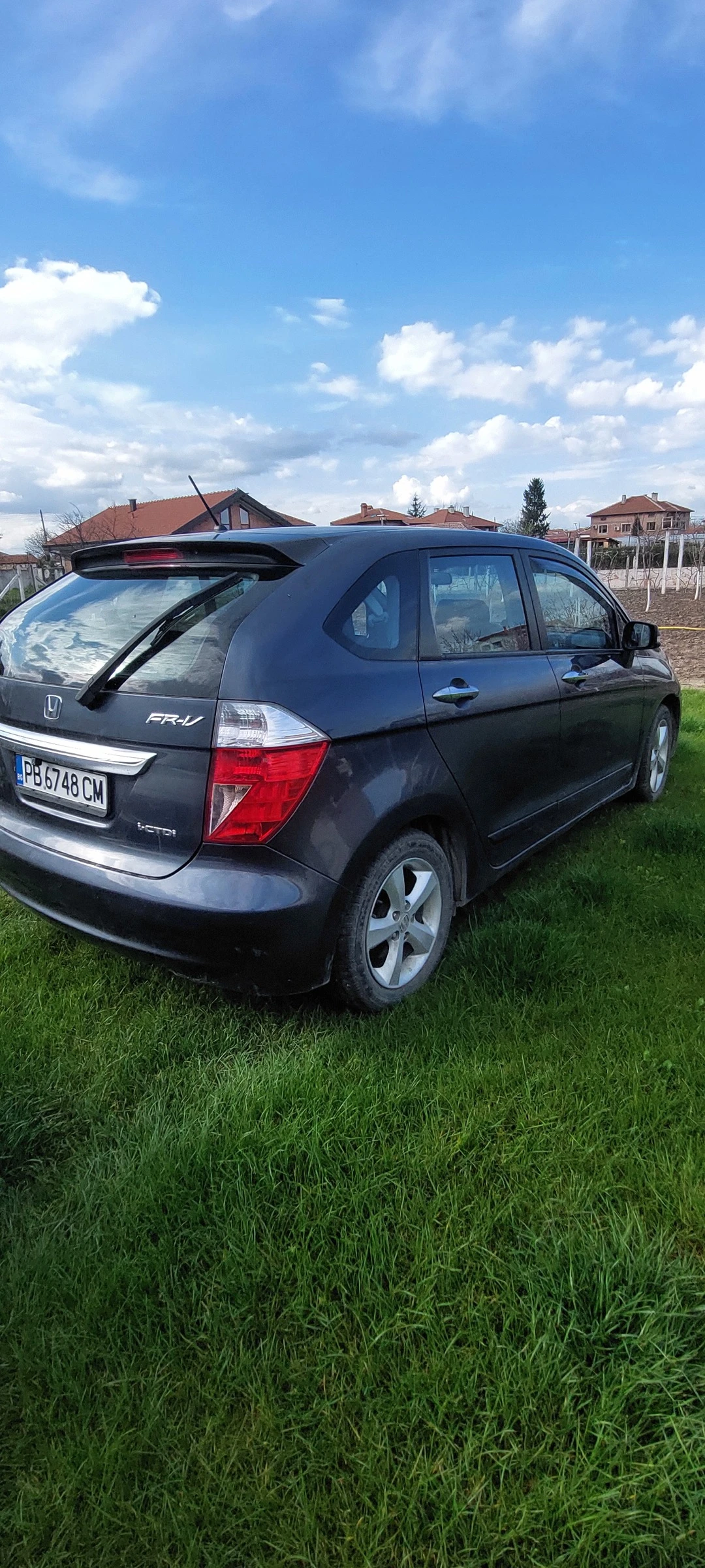 Honda Fr-v, снимка 5 - Автомобили и джипове - 54249072