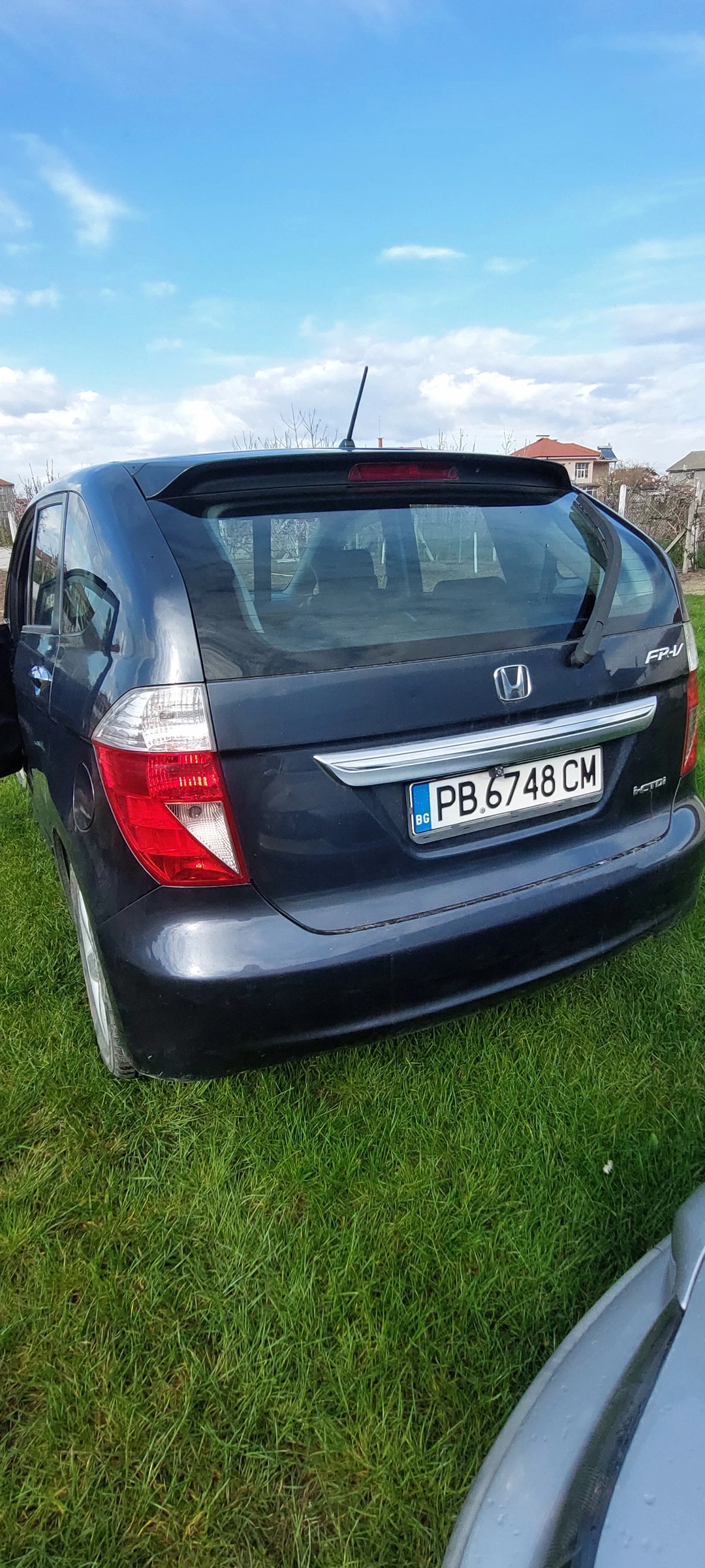 Honda Fr-v, снимка 4 - Автомобили и джипове - 54249072