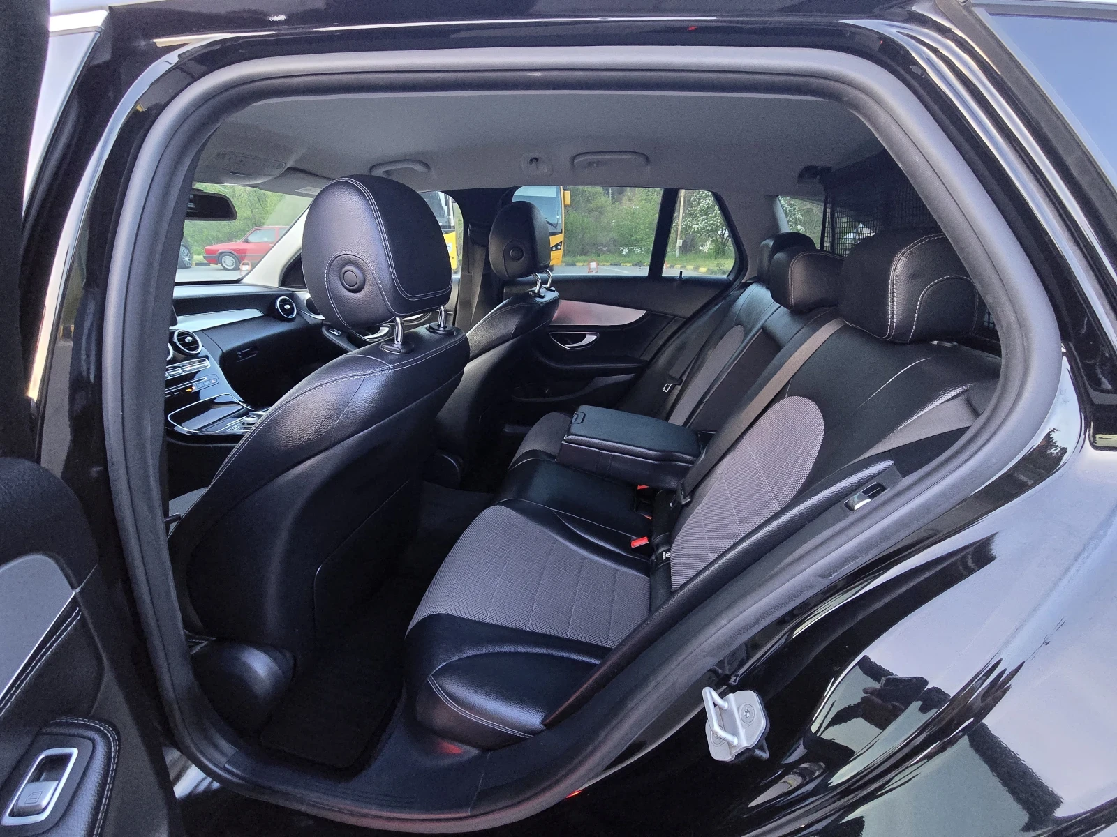 Mercedes-Benz C 250 ��� ��������� �������� �� ������ 100% ��������� | Mobile.bg � ����������� 9