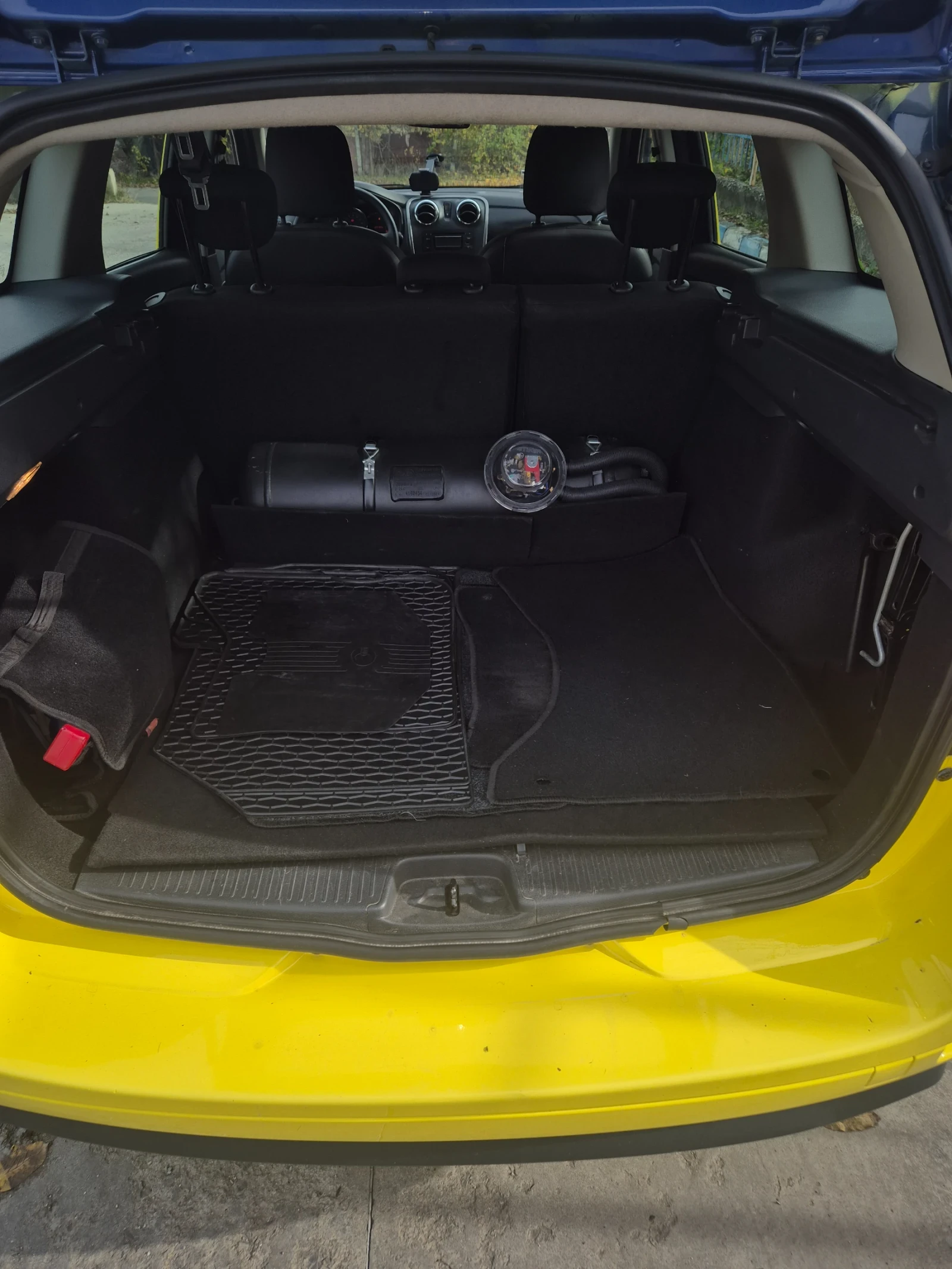 Dacia Logan 1.2-144 000km, снимка 5 - Автомобили и джипове - 54463753