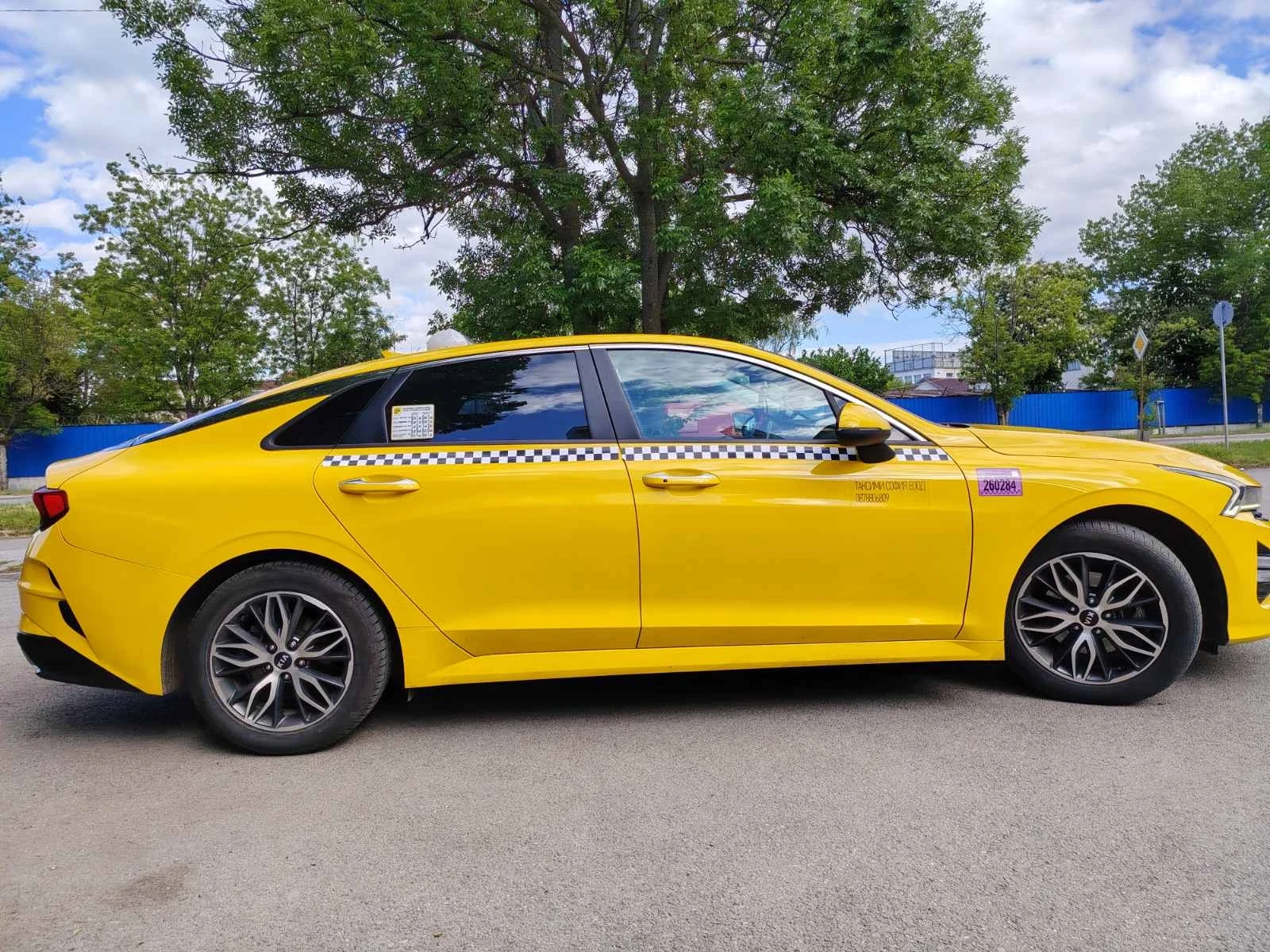 Kia K5 Kia K5 2020g. 2.0 LPI , снимка 4 - Автомобили и джипове - 54545632
