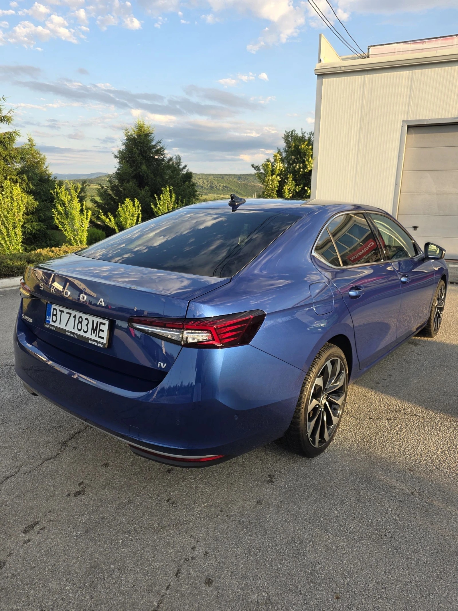 Skoda Superb L&K, снимка 13 - Автомобили и джипове - 54800046