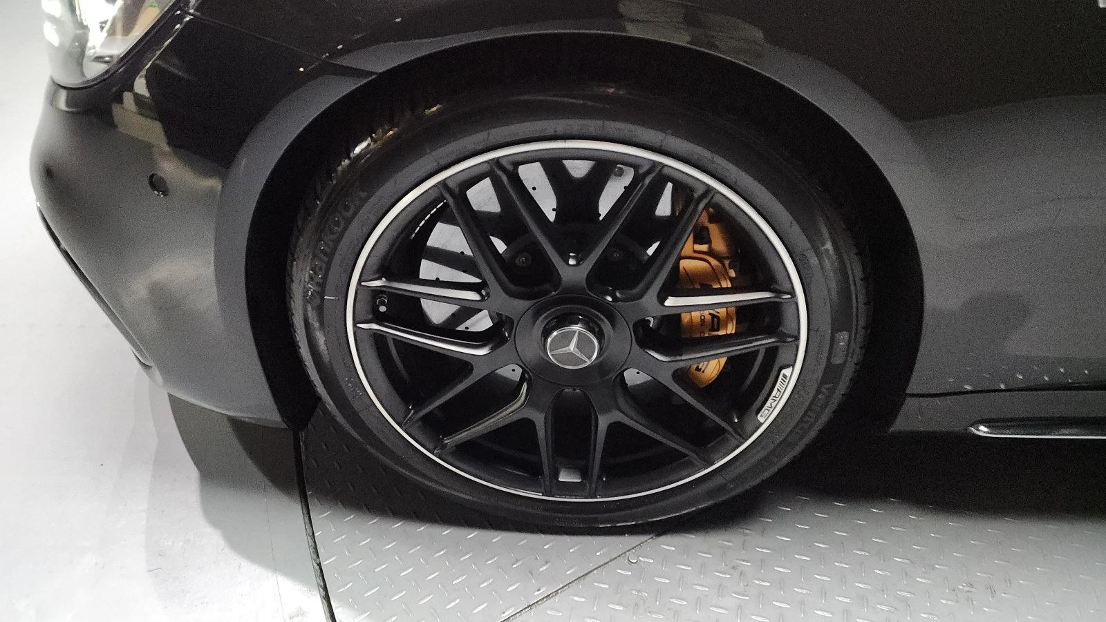 Mercedes-Benz S 63 AMG 4MATIC+ FACE* BURMESTER 3D* ХЕДЪП* 360* DISTRONIC*, снимка 5 - Автомобили и джипове - 54881362