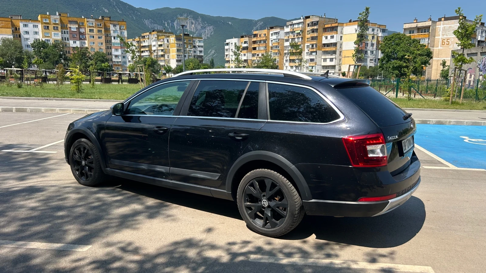 Skoda Octavia Scout , снимка 10 - Автомобили и джипове - 55058308