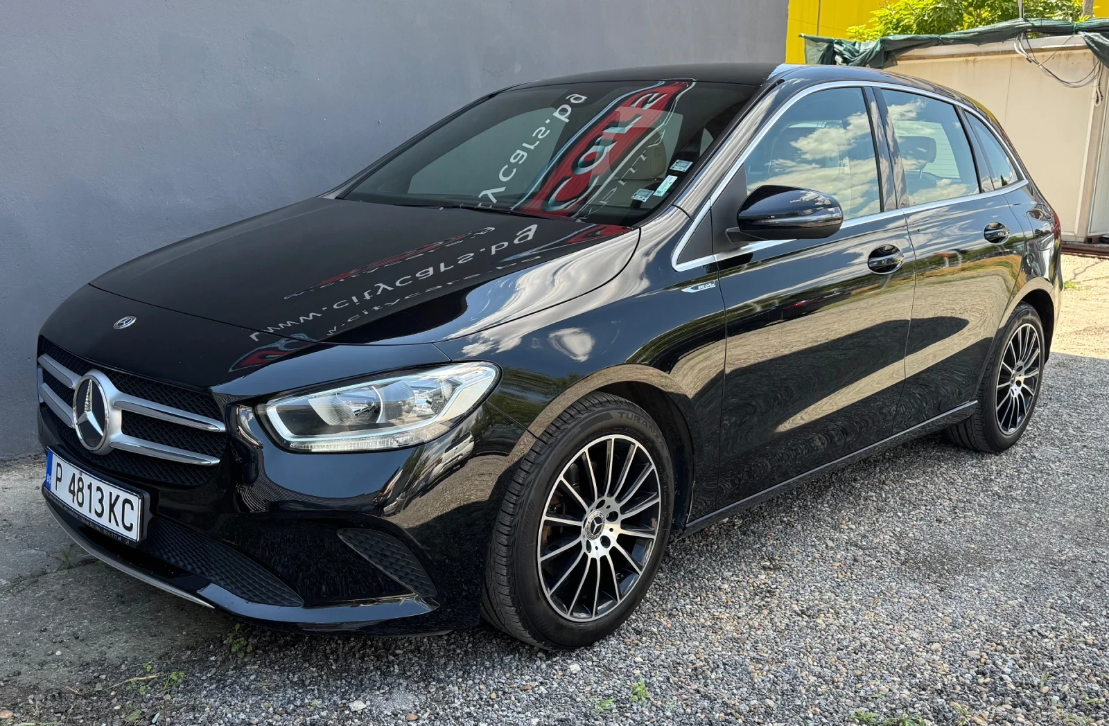 Mercedes-Benz B 200