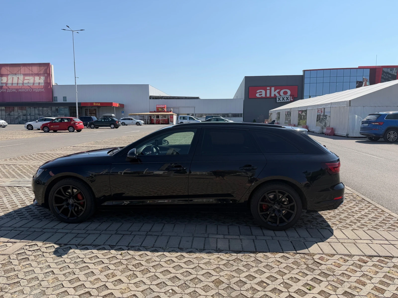 Audi A4 40TDI Blackline, снимка 3 - Автомобили и джипове - 55613402